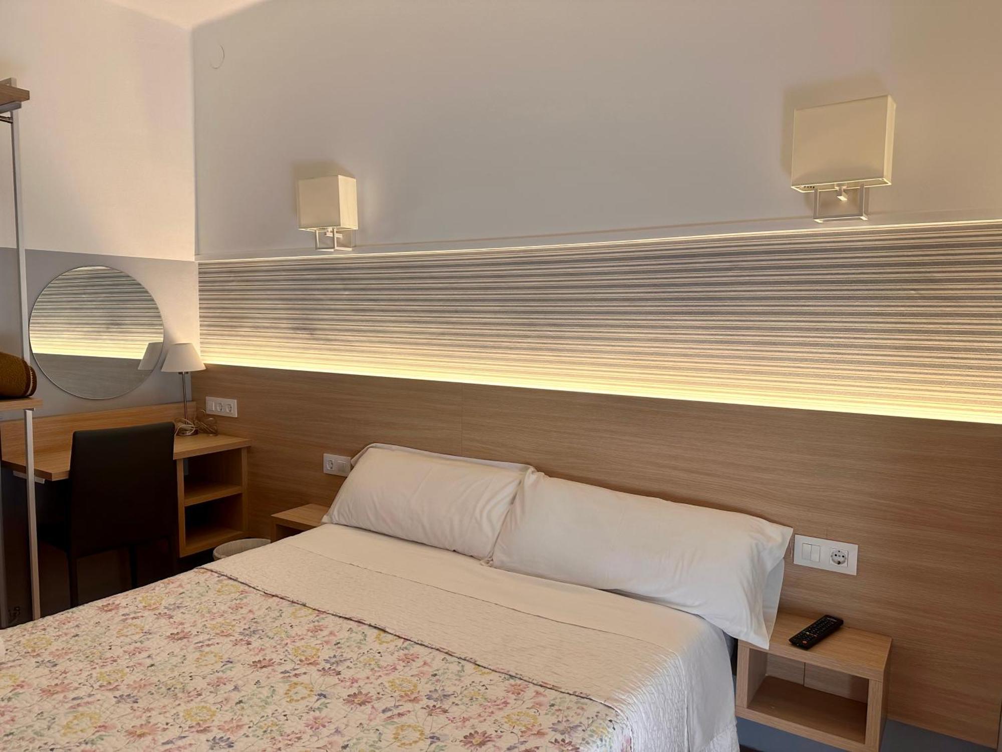 Can Setmanes By Cozycatalonia Blanes Ngoại thất bức ảnh